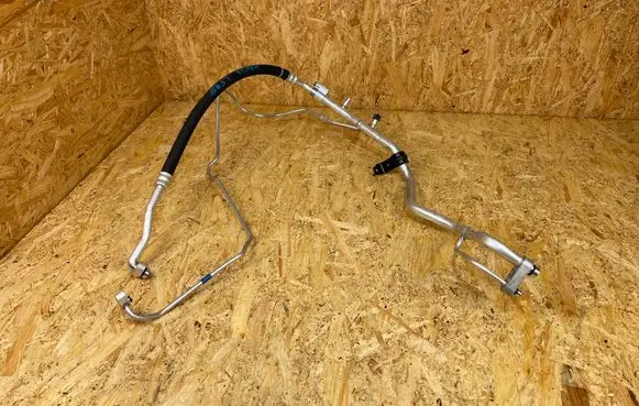 Honda HR-V Engine coolant pipe/hose