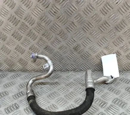 Jaguar F-Pace Air conditioning (A/C) pipe/hose HX7319N602BA