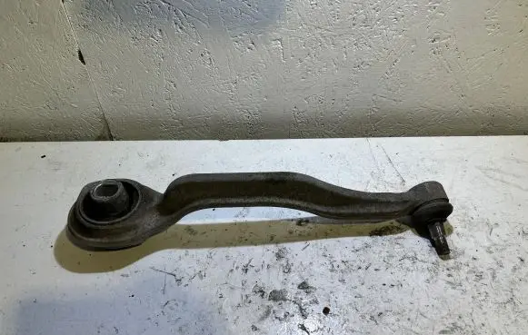 Mercedes-Benz E W211 Front lower control arm/wishbone