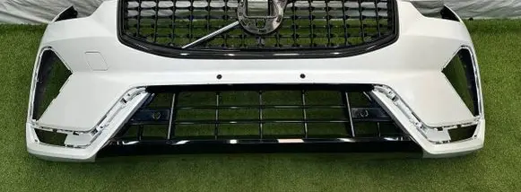 Volvo XC60 Front bumper 32234958