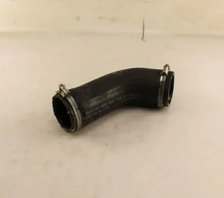 Volvo XC90 Intercooler hose/pipe 31422095