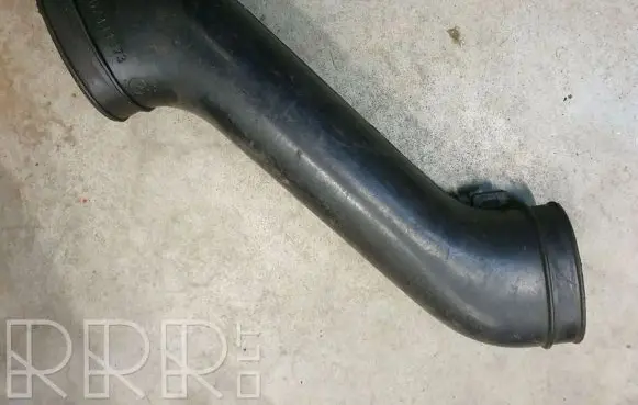 Volkswagen Scirocco Air intake duct part 067133373