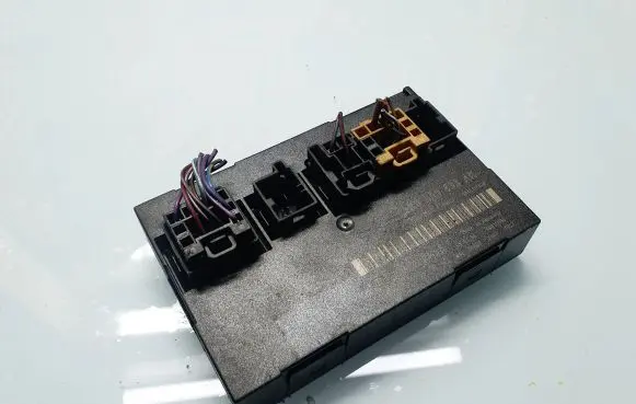 Seat Leon (1M) Other control units/modules 1K0959433AK 5DK00858318