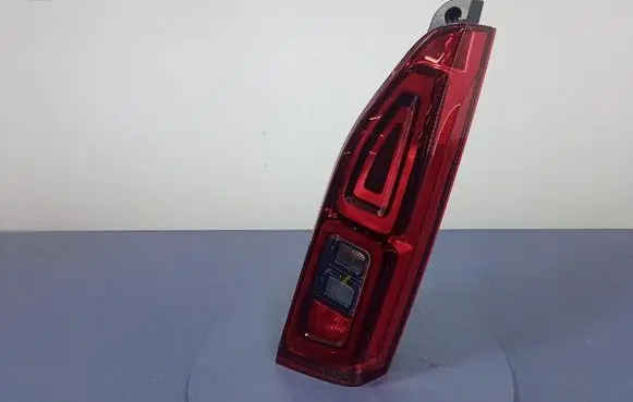 Citroen Berlingo Rear/tail lights 9820555080