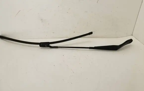 Volvo XC60 Front wiper blade arm 30753525