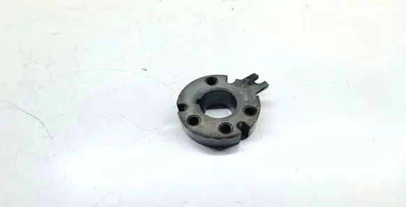 Volkswagen PASSAT CC Fuel pump gear (pulley) 03L130238A