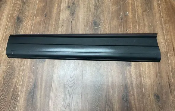 Volkswagen Tiguan Front door trim (molding) 5N0854939D
