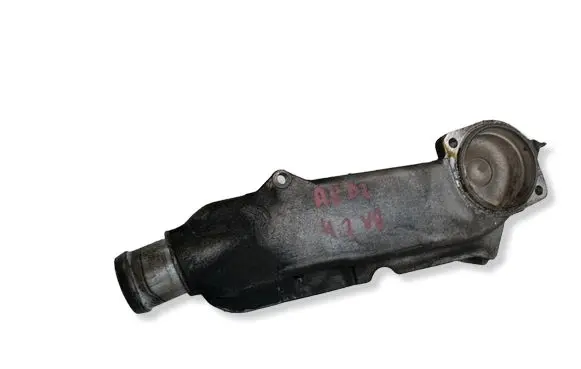 Audi A8 S8 D2 4D Thermostat/thermostat housing 077121121C