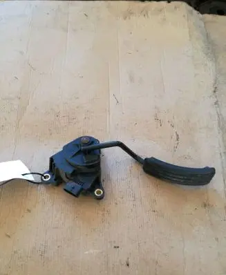 Renault Scenic II - Grand scenic II Accelerator throttle pedal 8200159645