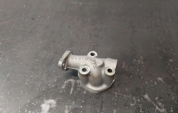 Audi A4 S4 B6 8E 8H EGR valve line/pipe/hose 06B131817E