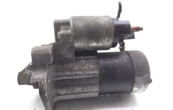 Renault Kangoo I Starter motor 8300584675 M000T87881