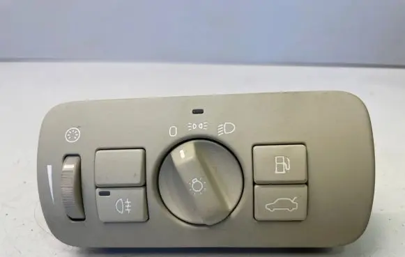 Volvo XC60 Light switch 30739420