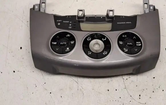Toyota RAV 4 (XA30) Climate control unit 5590042240 4559442060