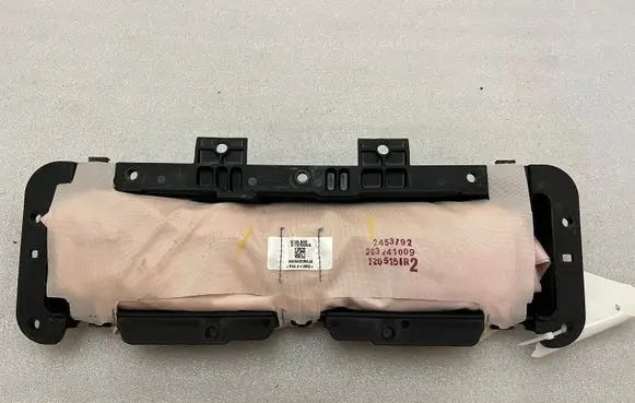 Mercedes-Benz GL X166 Knee airbag 1668600102