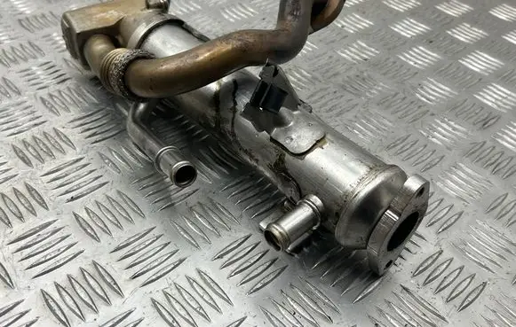 EGR valve cooler