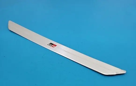 Toyota C-HR I Center console decorative trim 67913YY470 IMPRK1590442
