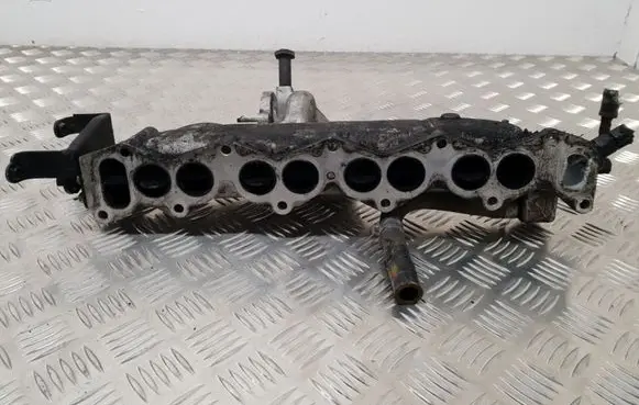 Hyundai Tucson LM Intake manifold