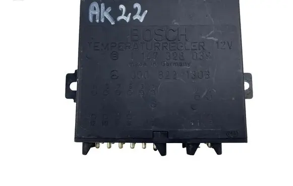 Mercedes-Benz S W126 Other control units/modules 0008221303