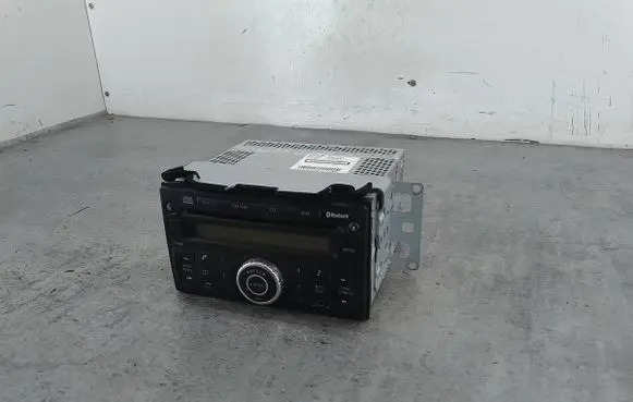 Nissan Cube Z11 Radio/CD/DVD/GPS head unit 281851FE0A
