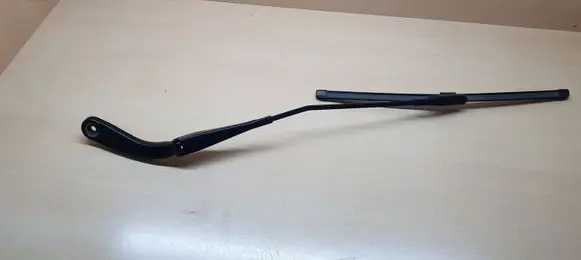 BMW 3 F30 F35 F31 Front wiper blade arm 7260474