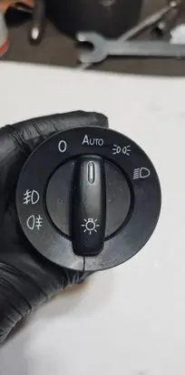 Volkswagen PASSAT B6 Light switch 1K0941431BM