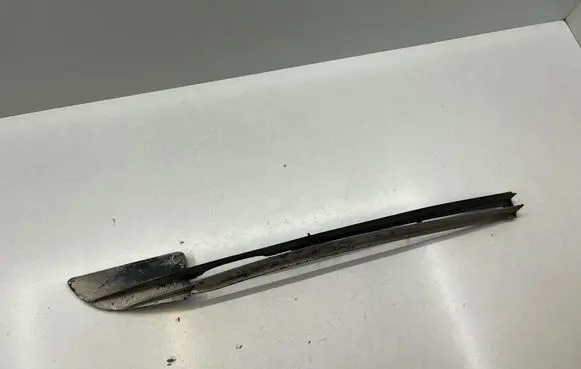 Mercedes-Benz W123 Front bumper lower grill 1238880223 610744