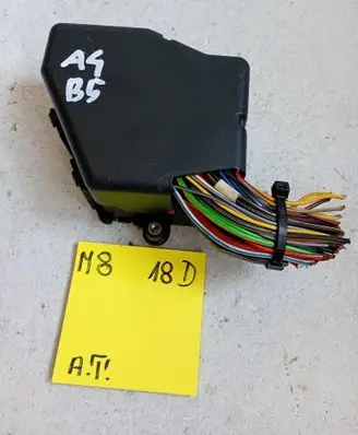 Audi A4 S4 B5 8D Fuse box set 2016455