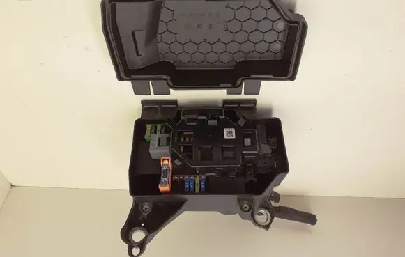 Mercedes-Benz GLC X253 C253 Fuse box set A2055402428