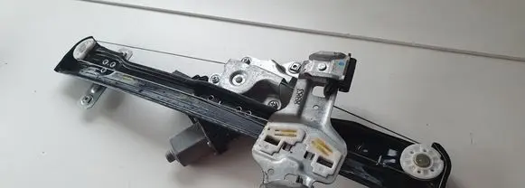 Opel Mokka Front door window regulator motor