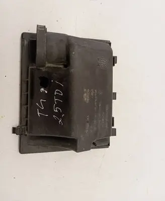 Volkswagen Transporter - Caravelle T4 Air filter box cover 074129607B 074183B 074129601