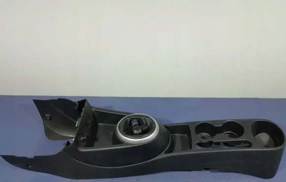 Hyundai i20 (PB PBT) Center console 846301JXXX