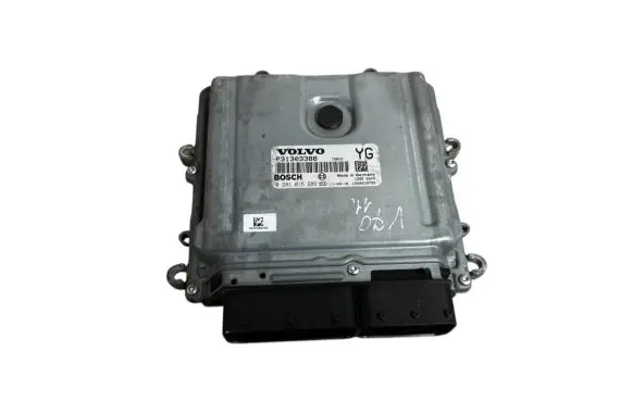 Volvo V70 Engine control unit/module P31303388 0281015286 1039S33755