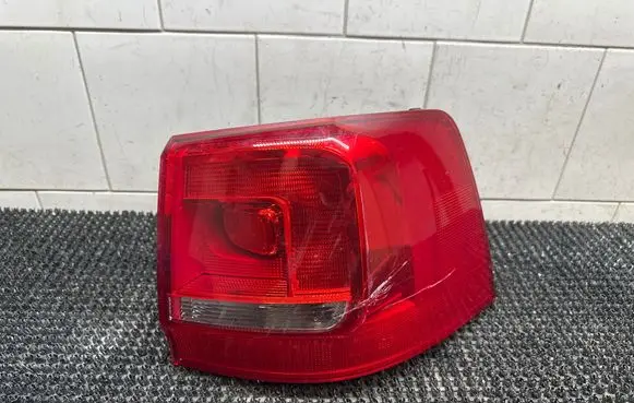 Volkswagen Sharan Rear/tail lights 89504947