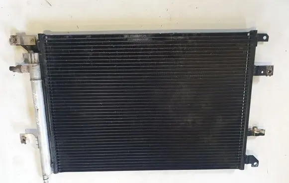 Volvo XC70 A/C cooling radiator (condenser) 