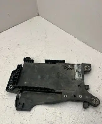 Battery tray