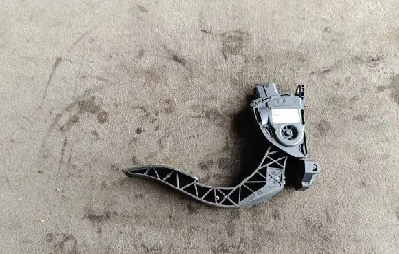 Audi Q5 SQ5 Accelerator throttle pedal 8K1723523A 14082012 6PV00950521