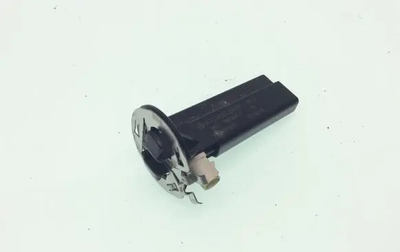 Mercedes-Benz Sprinter W907 W910 Aerial antenna amplifier A2139052803