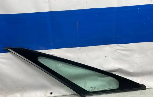 Opel Zafira C Front triangle window/glass DOT904AS2M504 43R000262