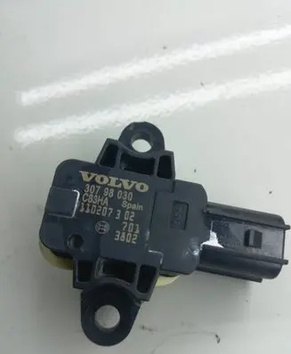 Volvo S60 Airbag deployment crash/impact sensor 30798030 110207