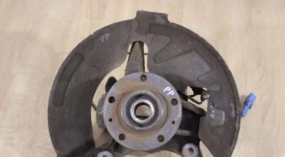 Peugeot 508 Front wheel hub