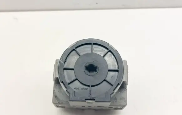 Ford Mondeo Mk III Ignition lock contact 98AB11572BE
