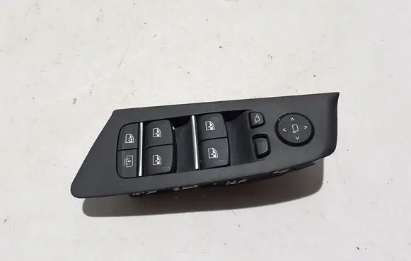BMW 5 G30 G31 Electric window control switch 6832733