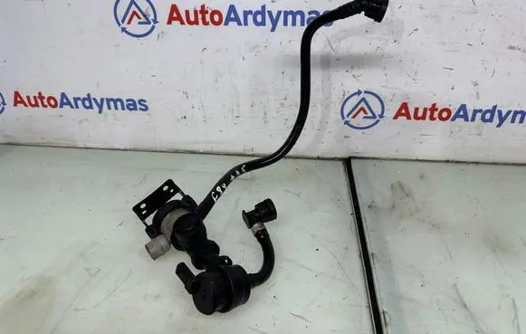 BMW X1 E84 Breather/breather pipe/hose 7609806 7636147 13907636145