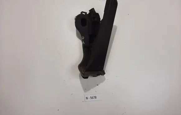 Volkswagen PASSAT B6 Accelerator throttle pedal 1K1723503L