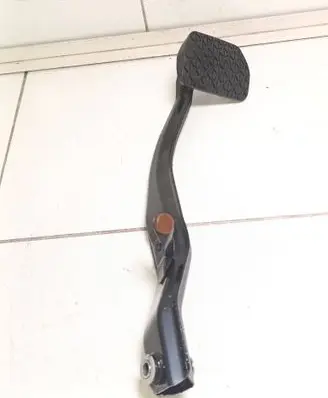 Mazda CX-5 Brake pedal KD31