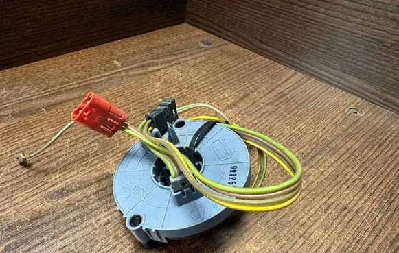 Volkswagen II LT Airbag slip ring squib (SRS ring) 9024600149 6011901