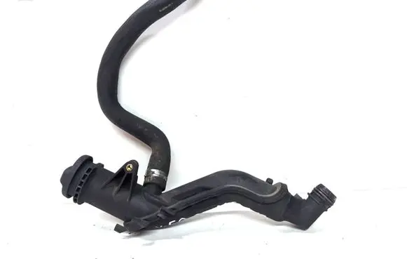 Volvo V50 Oil fill pipe 9654733980