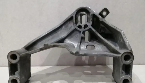 Mini One - Cooper R50 - 53 Engine mounting bracket 1514490
