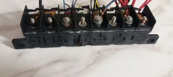 Audi A4 S4 B5 8D Fuse module 4A0941822 896046