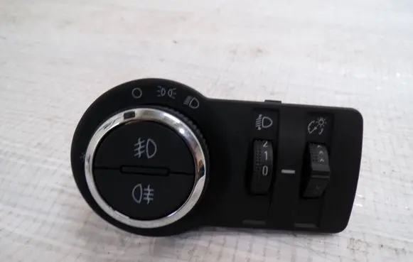 Opel Mokka Light switch 96989562
